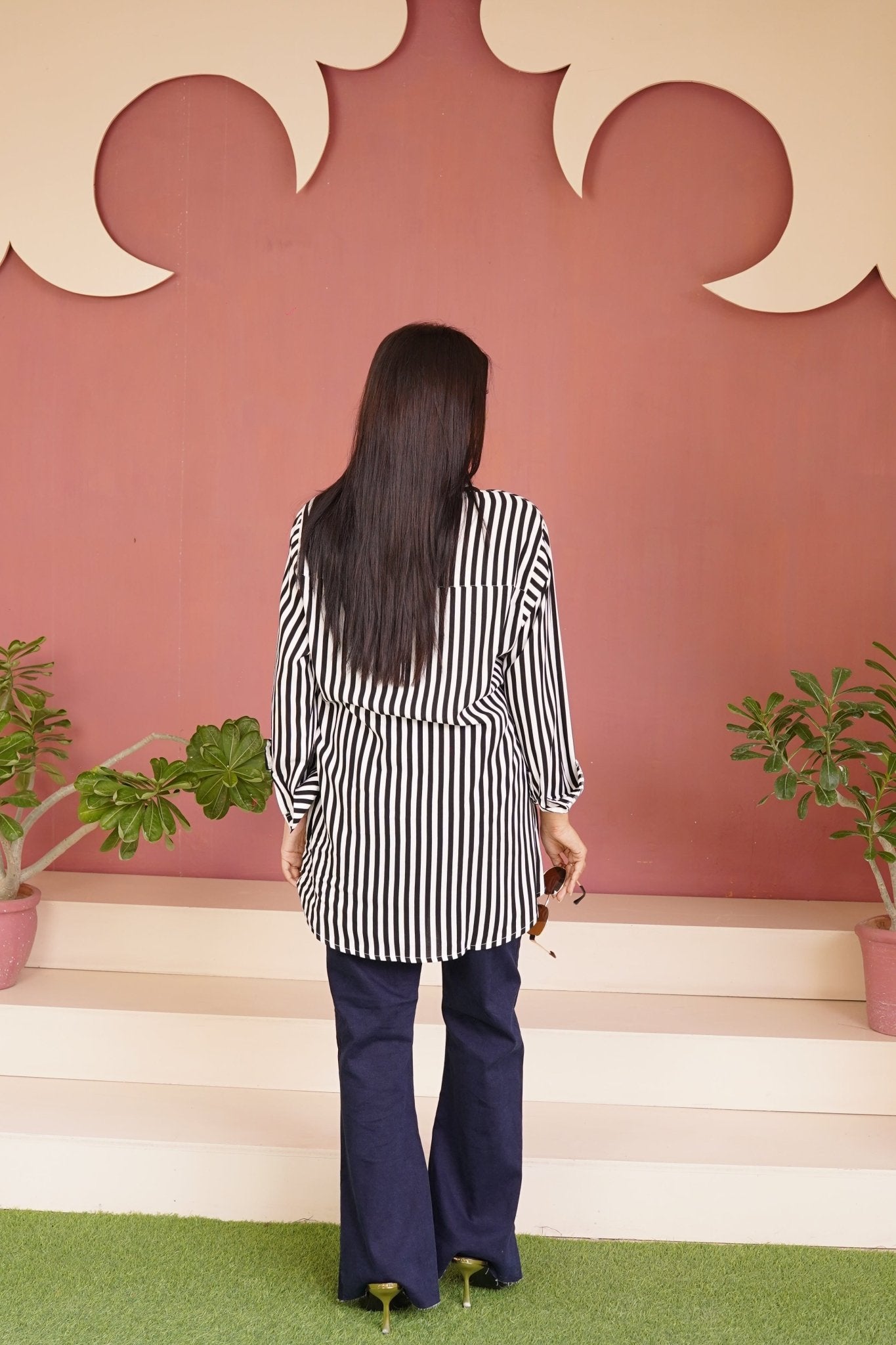 Black White Lining Shirt - Toronto Yarn