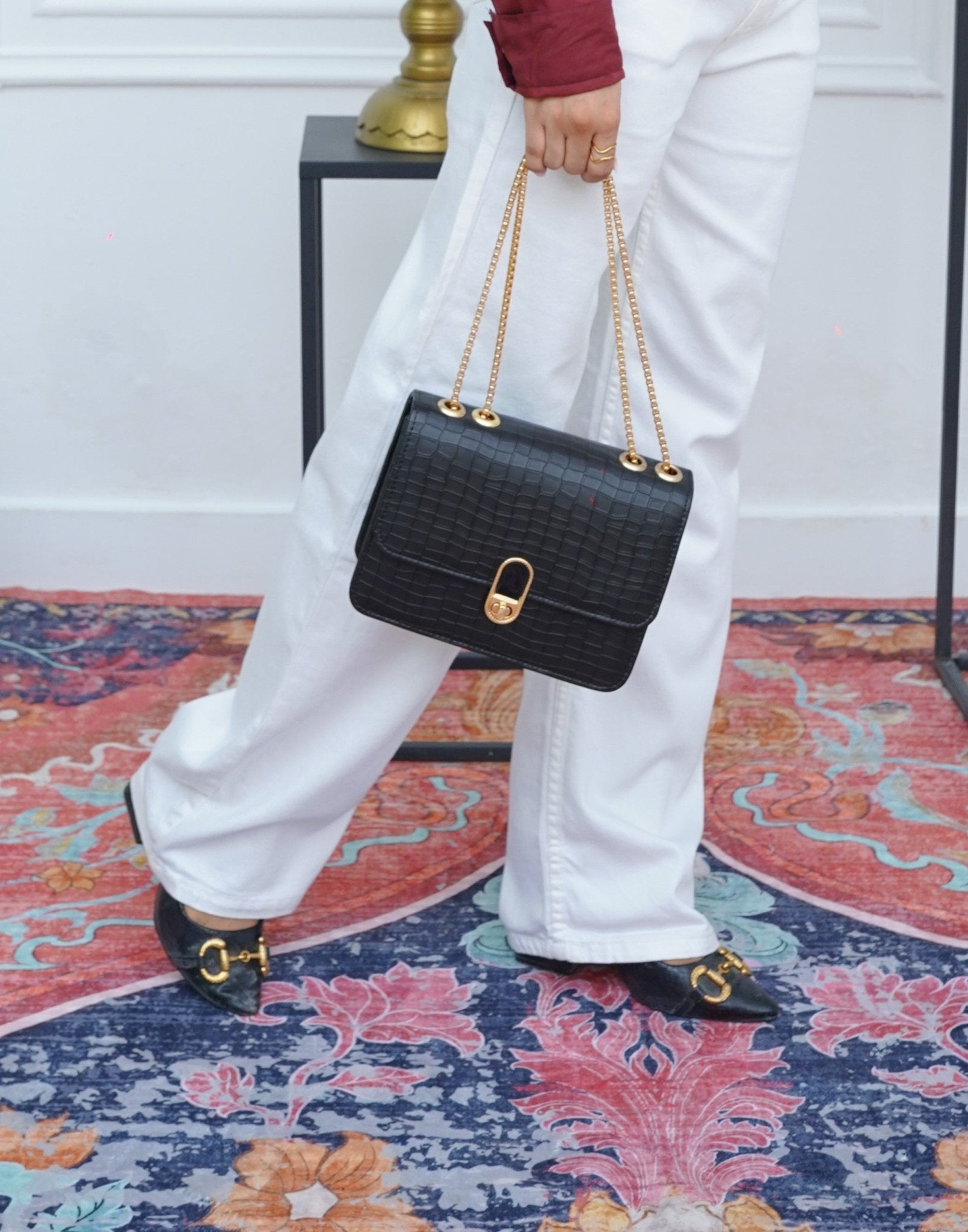 Black Textured Handbag - Toronto Yarn