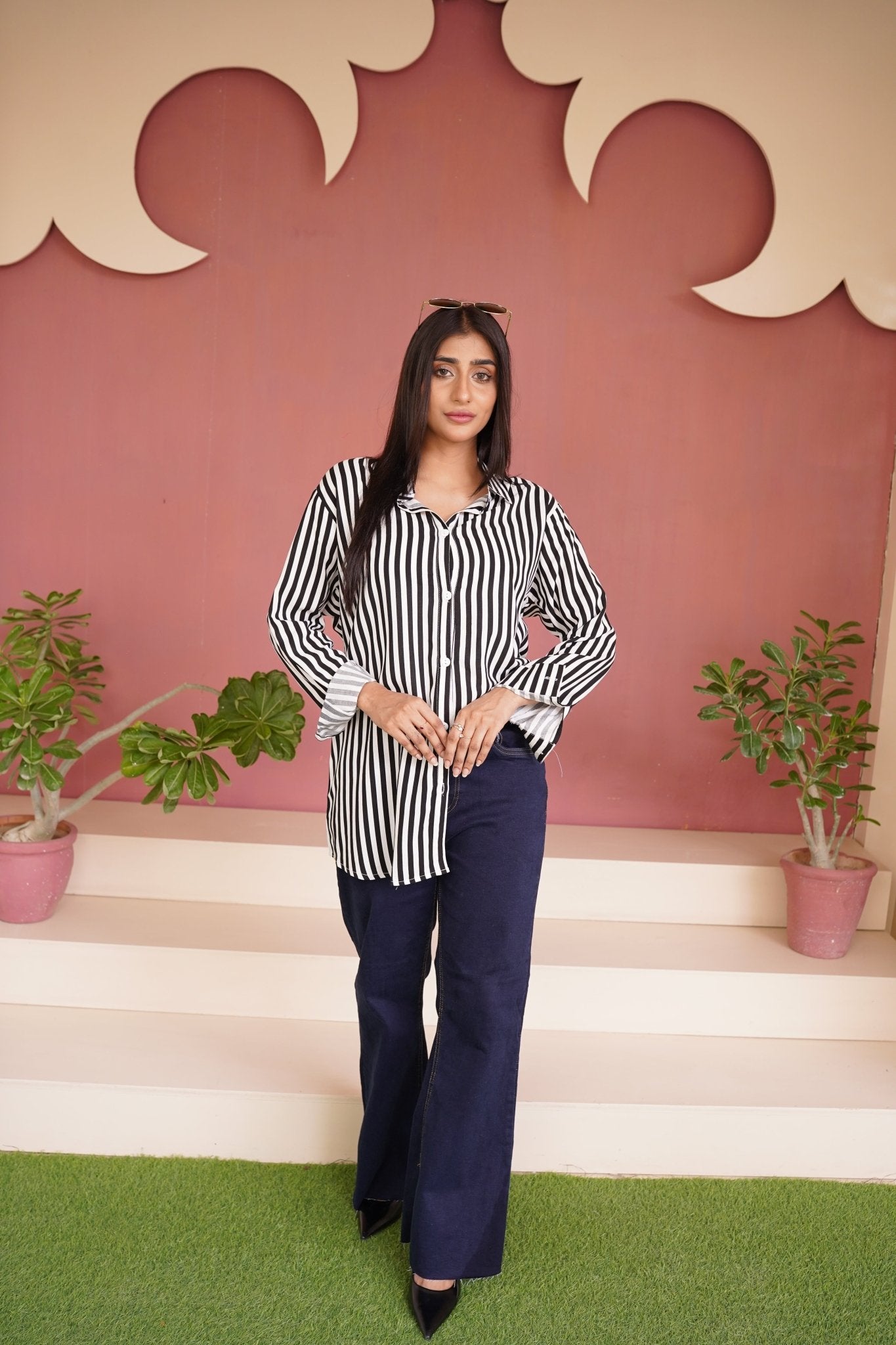 Black White Lining Shirt - Toronto Yarn