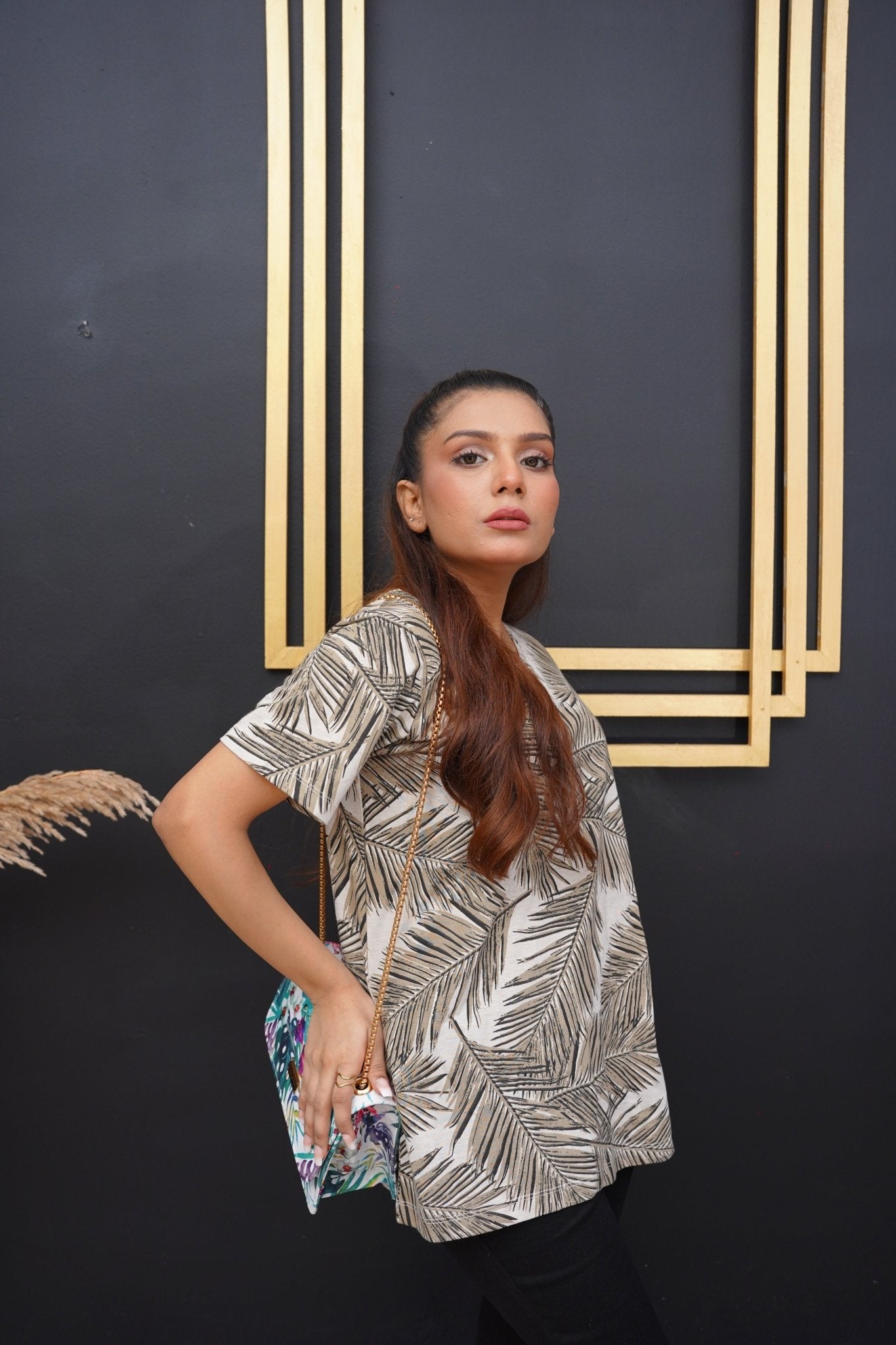 Floral Printed T-Shirt - Toronto Yarn